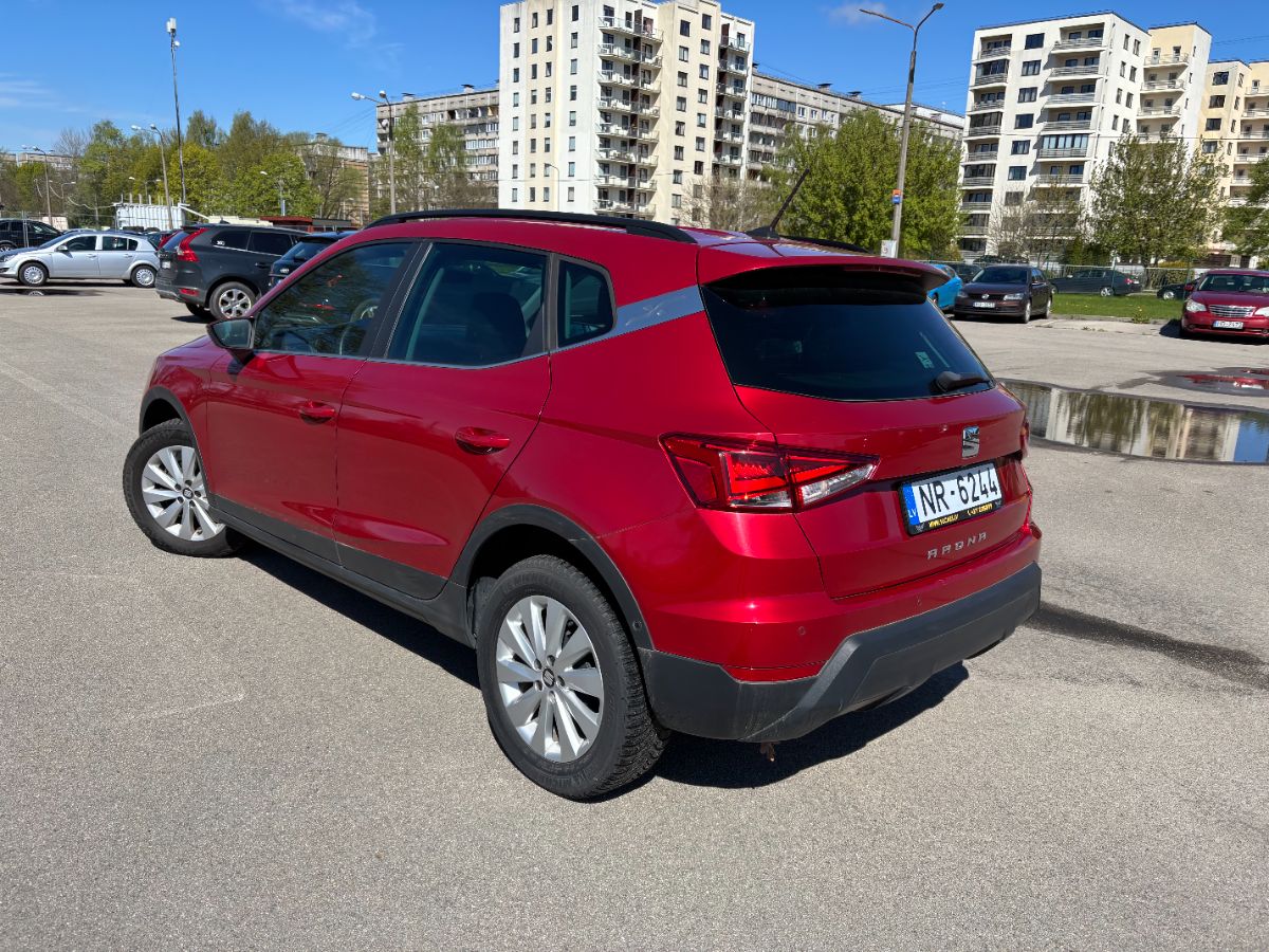 Seat Arona
