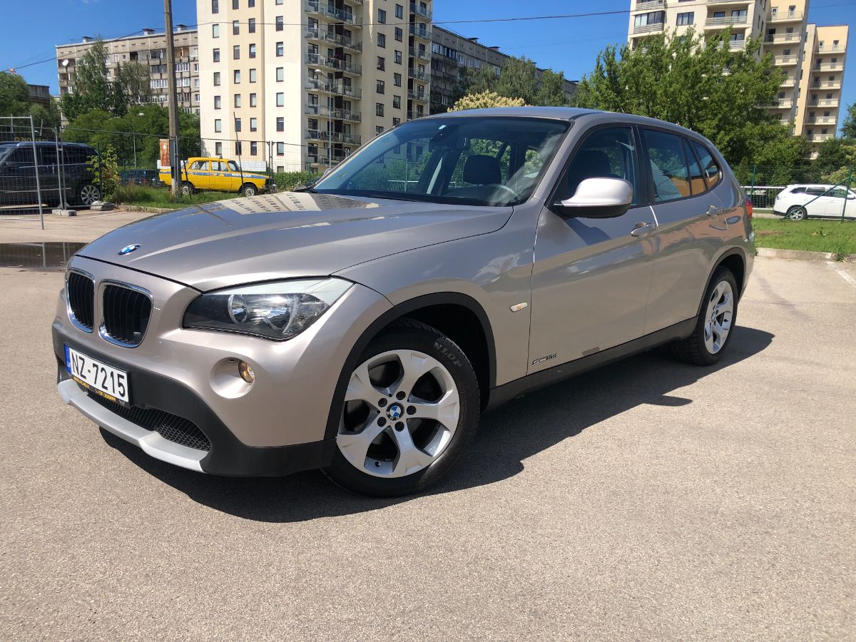 BMW X1