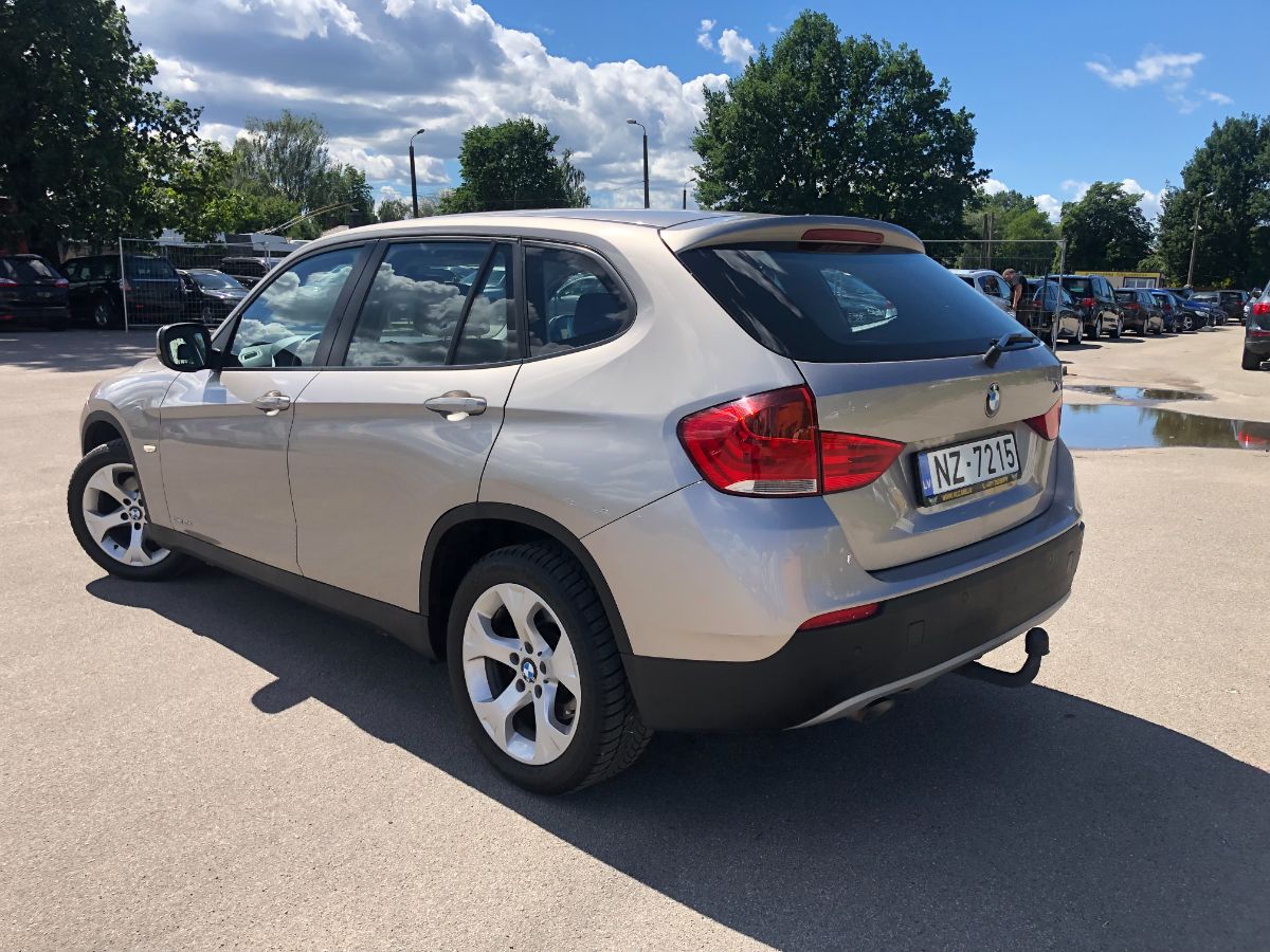BMW X1