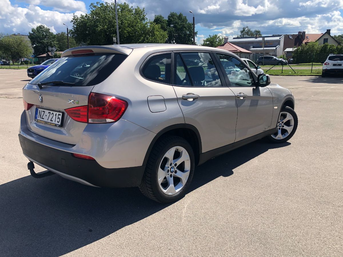 BMW X1
