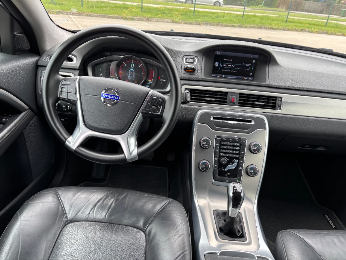 Volvo V70