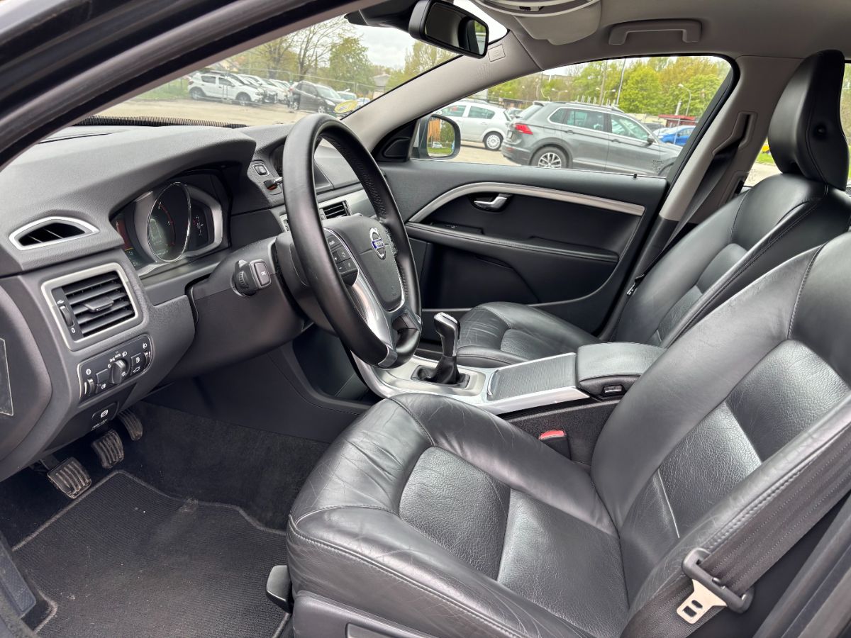 Volvo V70