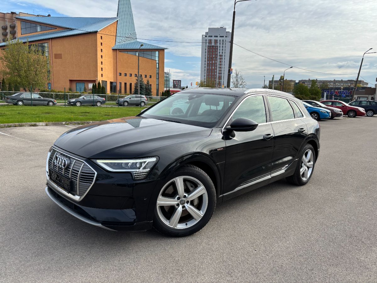 Audi E-tron