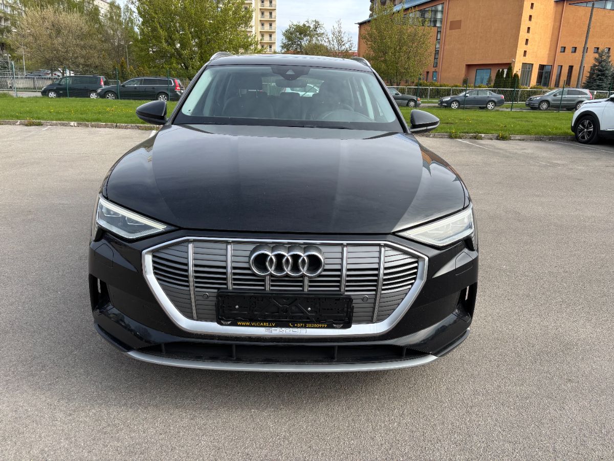 Audi E-tron