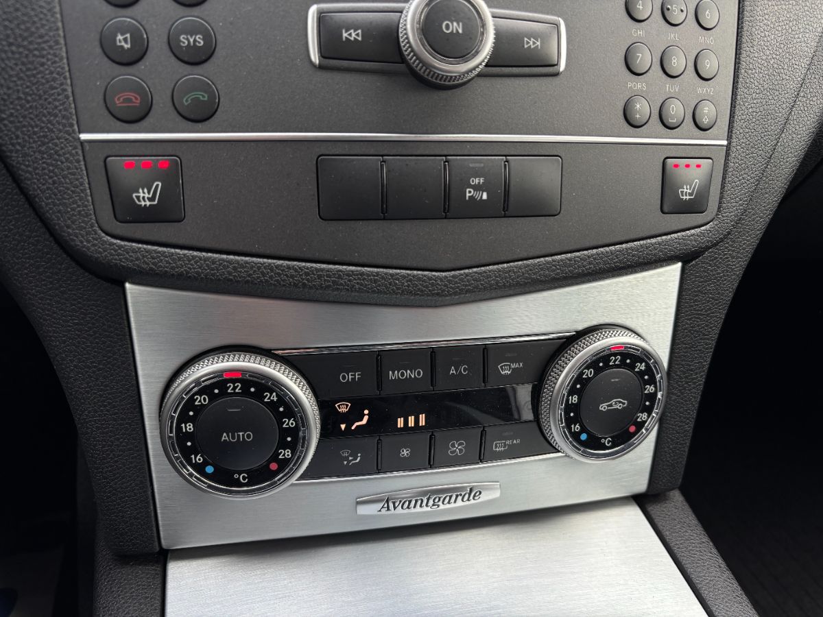 Mercedes C200
