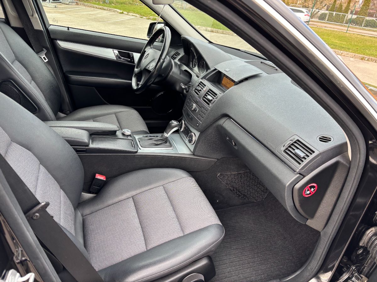 Mercedes C200