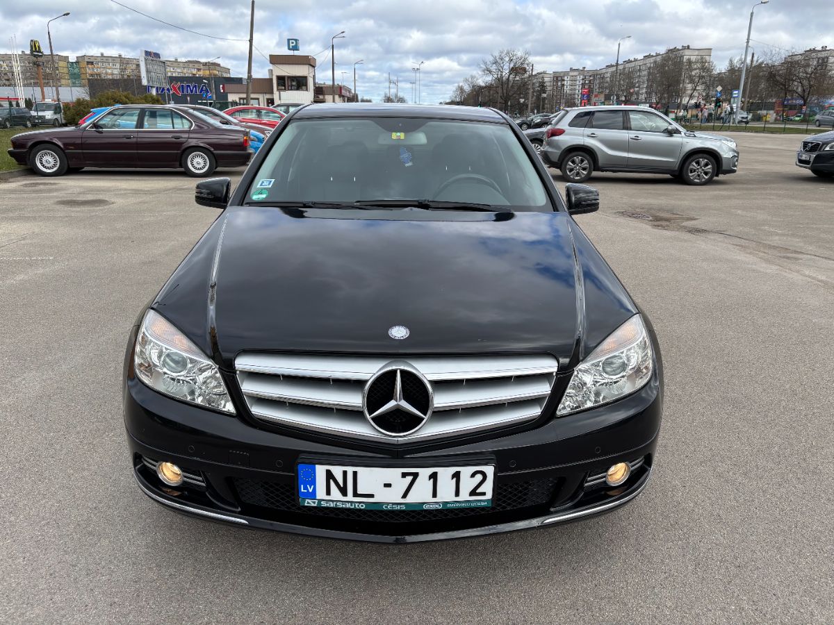 Mercedes C200