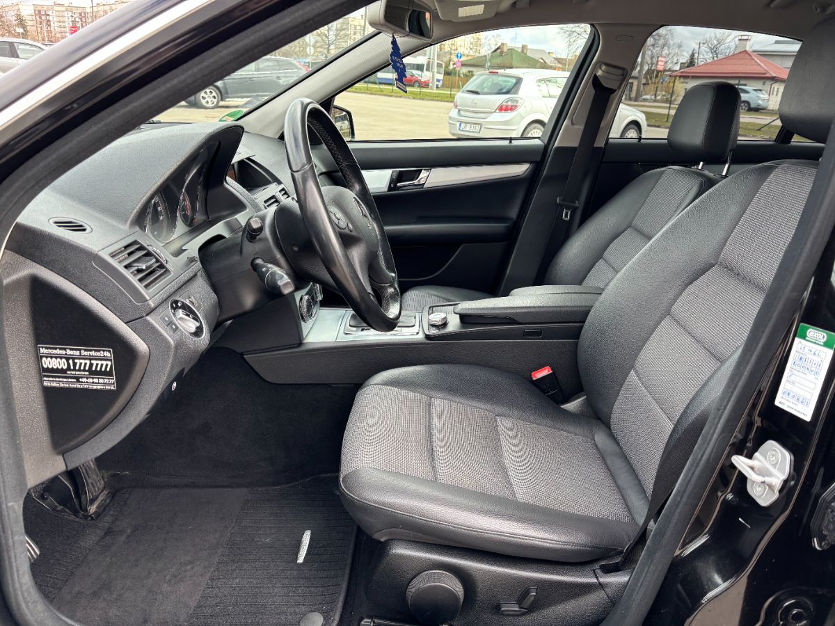 Mercedes C200