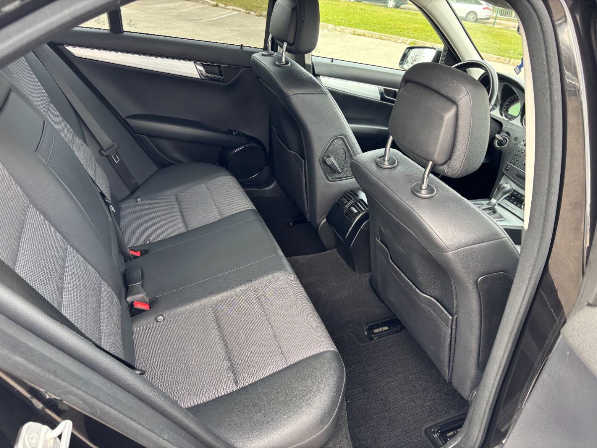 Mercedes C200