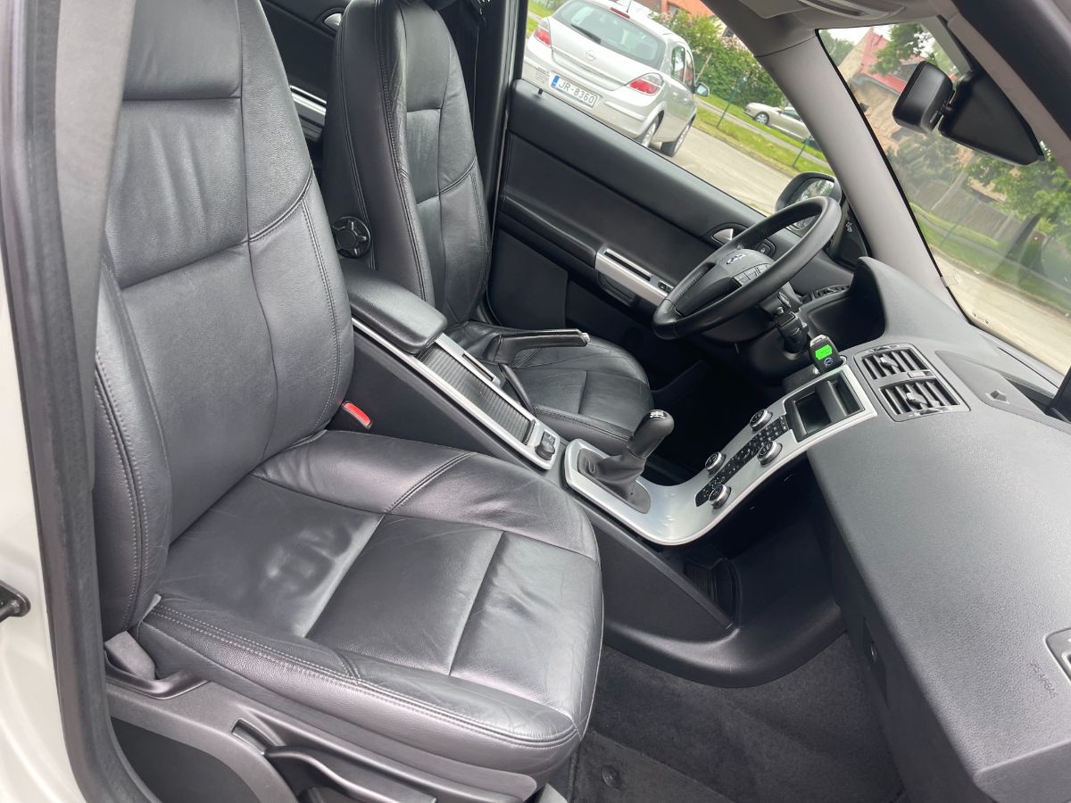 Volvo S40