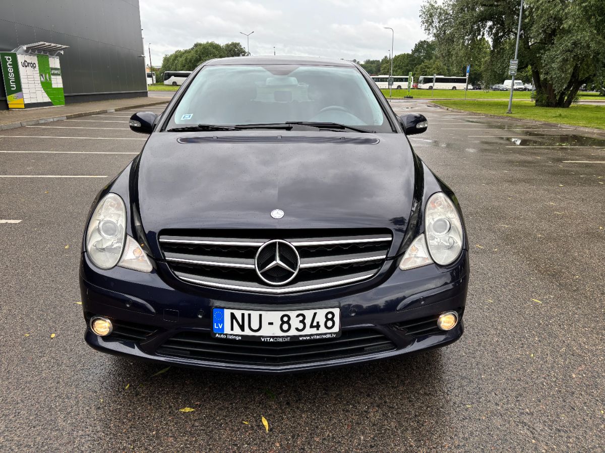 Mercedes R320