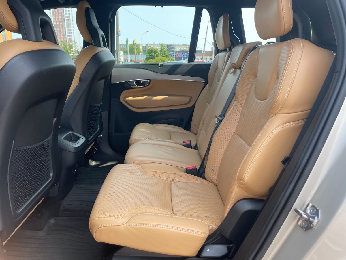 Volvo XC 90