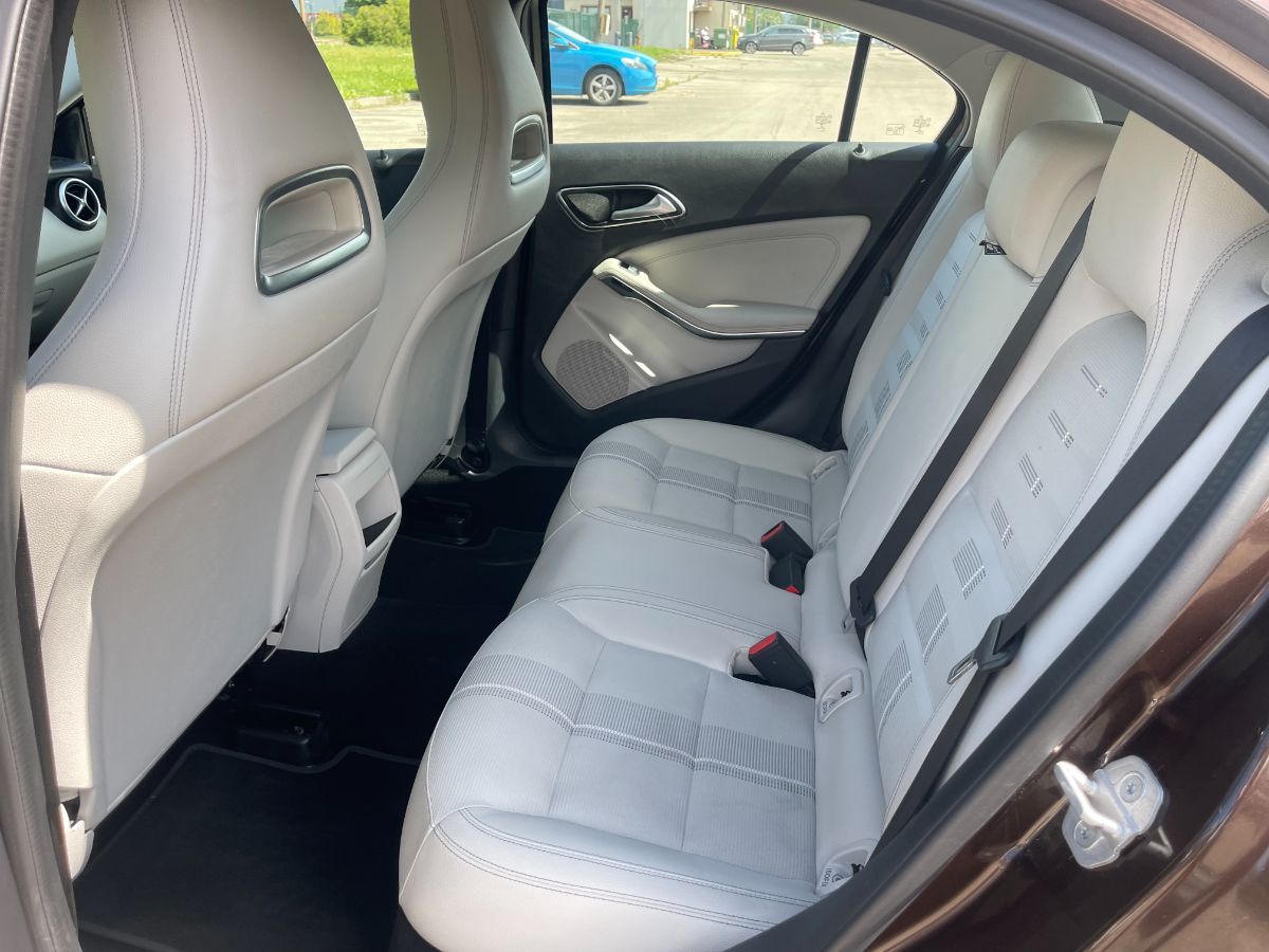Mercedes A160