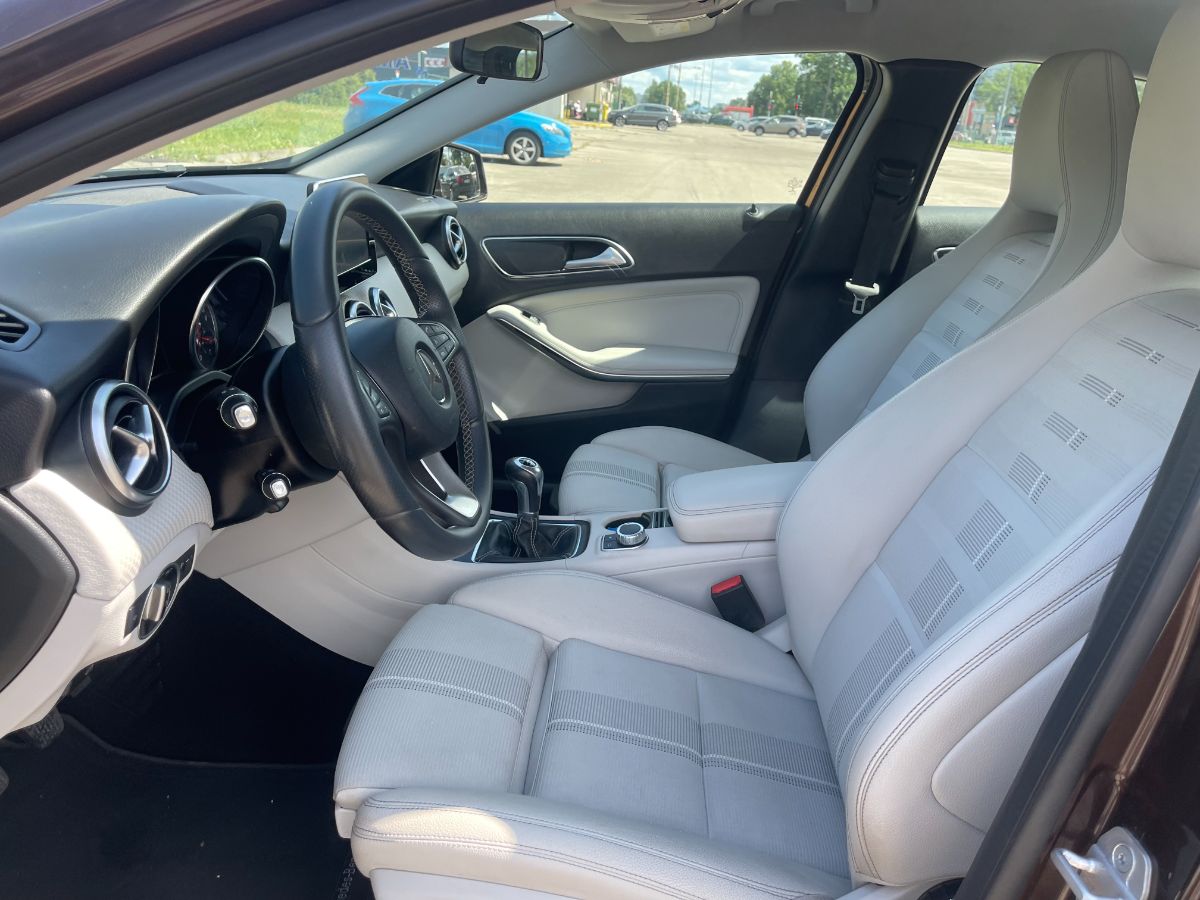 Mercedes A160