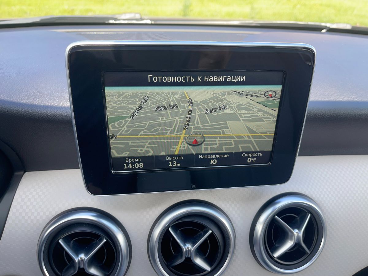 Mercedes A160
